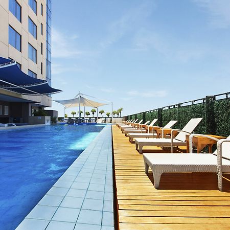 Готель The Bellevue Manila Muntinlupa City Екстер'єр фото